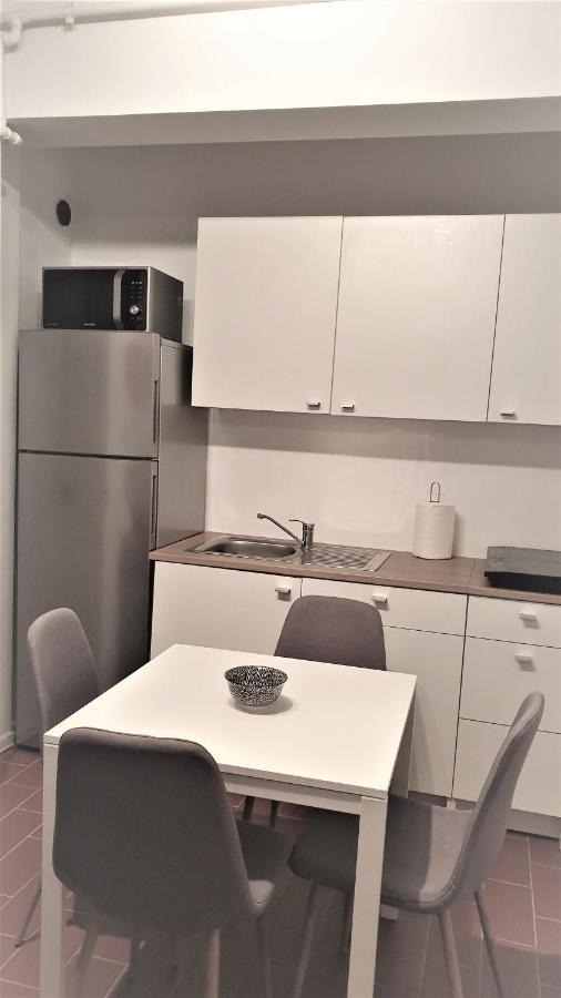 Cozy Penthouse In A New Business Building In City Center. Free Private Parking Apartment Cluj-Napoca Exterior photo